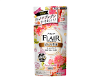 Kao Flair Fragrance Charming Bouquet Кондиционер для белья с антибактериальным эффектом с ароматом Очаровательный букет 380 мл запасной блок